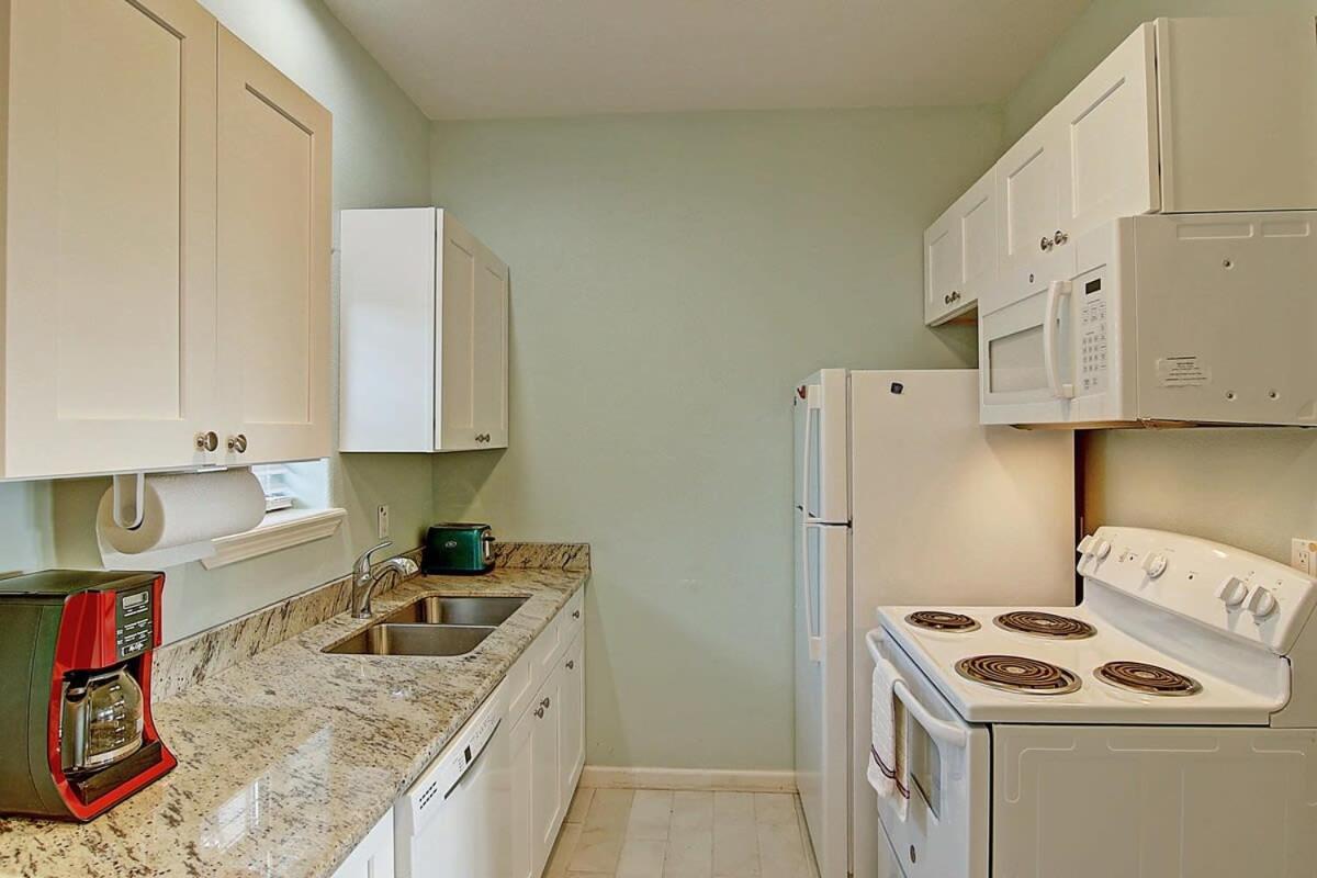 Captain Quarter'S 1 Bedrm Unit At Sea Isle Village Port Aransas Eksteriør billede